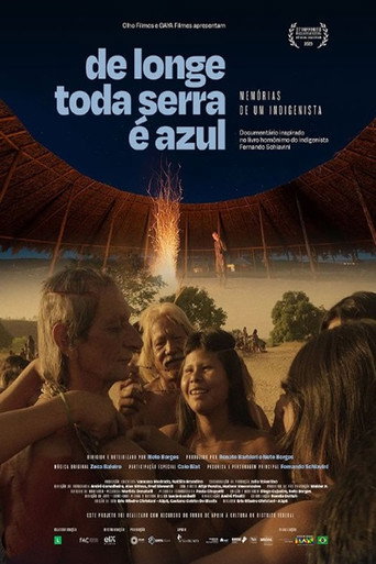 De longe toda serra é azul poster